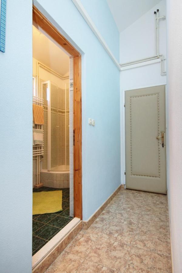 Apartments By The Sea Hvar - 10430 Hvar Town Exterior foto
